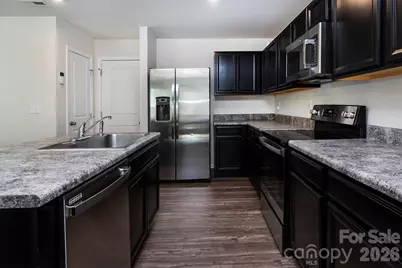 4208 Bowline Drive, Charlotte, NC 28269 - Photo 8