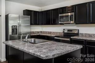 4208 Bowline Dr, Charlotte, NC 28269 - Photo 6