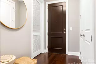 230 S Tryon St, Charlotte, NC 28202 - Photo 4