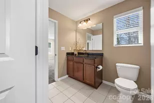 621 Rook Rd, Charlotte, NC 28216 - Photo 24