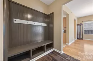 621 Rook Rd, Charlotte, NC 28216 - Photo 12