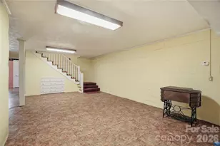 401 East End Ave, Statesville, NC 28677 - Photo 24