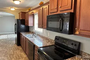 1266 Scott Rd, Kershaw, SC 29067 - Photo 8