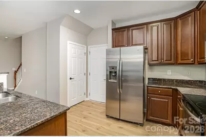 121 Inlet Point Drive, Tega Cay, SC 29708 - Photo 8