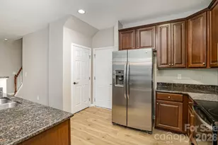 121 Inlet Point Dr, Tega Cay, SC 29708 - Photo 8