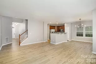 121 Inlet Point Dr, Tega Cay, SC 29708 - Photo 4