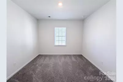 155 Scotsway Court, Troutman, NC 28166 - Photo 4