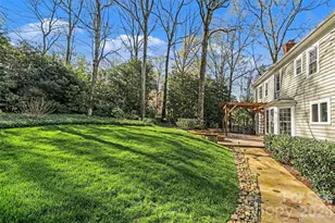 3301 Foxridge Rd, Charlotte, NC 28226 - Photo 40