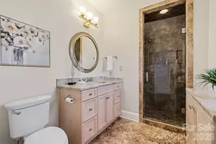 3301 Foxridge Rd, Charlotte, NC 28226 - Photo 32