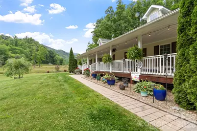 33 Copper Penny Lane, Burnsville, NC 28714 - Photo 2