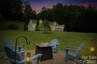 33 Copper Penny Ln, Burnsville, NC 28714 - Photo 2
