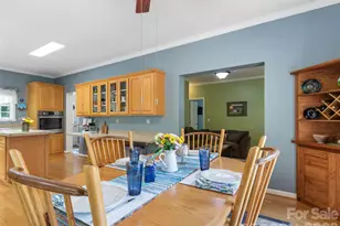 33 Copper Penny Ln, Burnsville, NC 28714 - Photo 10