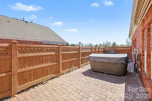 11606 Mersington Ln, Charlotte, NC 28277 - Photo 30