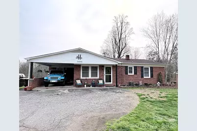 5666 US 70 Highway E, Nebo, NC 28761 - Photo 2