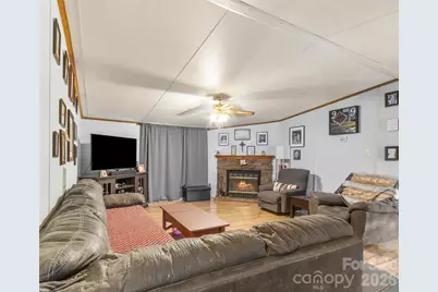 401 Azalea Circle, Marshall, NC 28753 - Photo 8