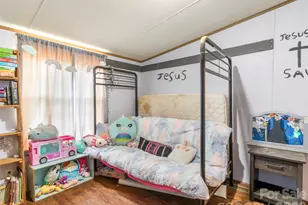 401 Azalea Cir, Marshall, NC 28753 - Photo 24