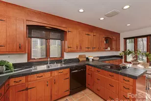 7244 Terrace Dr, Charlotte, NC 28211 - Photo 22