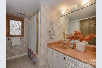 7244 Terrace Drive, Charlotte, NC 28211 - Photo 28