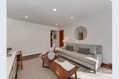 7244 Terrace Drive, Charlotte, NC 28211 - Photo 10