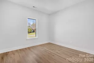 1213 Creek Side Dr, Conover, NC 28613 - Photo 28