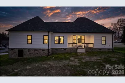 1213 Creekside Drive, Conover, NC 28613 - Photo 2