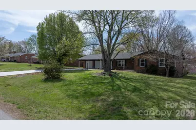 715 Sunridge Drive, Lincolnton, NC 28092 - Photo 38