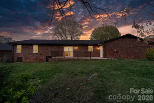 715 Sunridge Dr, Lincolnton, NC 28092 - Photo 26