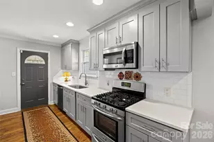 4828 Gilmore Dr, Charlotte, NC 28209 - Photo 8