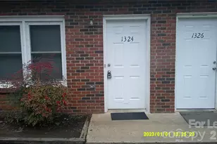 1324 7th Ave SW, Hickory, NC 28602 - Photo 2