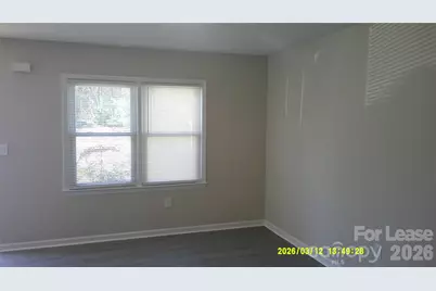 1324 7th Avenue SW, Hickory, NC 28602 - Photo 4