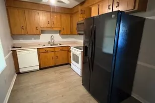 9727 Starwood Dr, Charlotte, NC 28215 - Photo 4