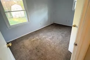 9727 Starwood Dr, Charlotte, NC 28215 - Photo 16