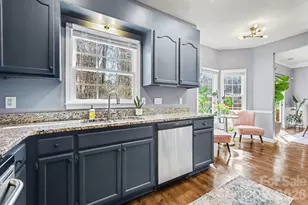 3100 Burkston Rd, Charlotte, NC 28269 - Photo 10