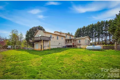 1095 Elm Circle, Granite Falls, NC 28630 - Photo 6