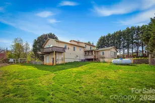 1095 Elm Cir, Granite Falls, NC 28630 - Photo 6