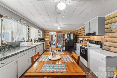 2706 Connelly Springs Road, Granite Falls, NC 28630 - Photo 8