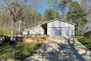 6525 Thamesmead Ln, Mint Hill, NC 28227 - Photo 2