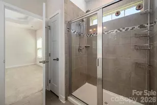 2025 Birchside Dr, Charlotte, NC 28205 - Photo 24