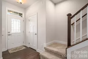 2025 Birchside Dr, Charlotte, NC 28205 - Photo 12