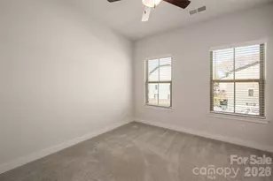 2025 Birchside Dr, Charlotte, NC 28205 - Photo 24