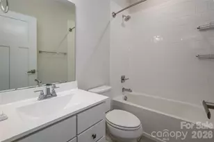 2025 Birchside Dr, Charlotte, NC 28205 - Photo 28