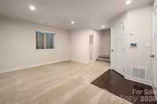 2025 Birchside Dr, Charlotte, NC 28205 - Photo 34