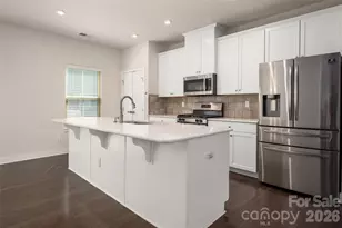 2025 Birchside Dr, Charlotte, NC 28205 - Photo 4