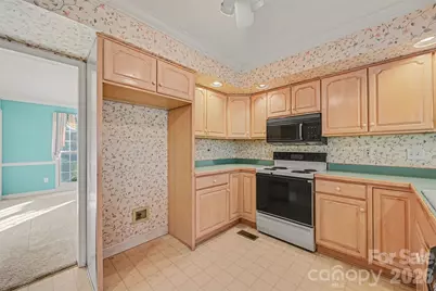 910 Weymouth Drive, Gastonia, NC 28056 - Photo 6