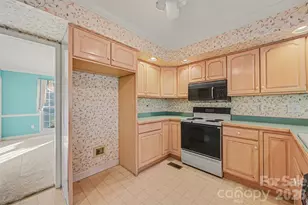 910 Weymouth Dr, Gastonia, NC 28056 - Photo 6