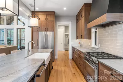 450 Barrington Drive, Asheville, NC 28803 - Photo 8