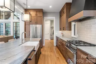 450 Barrington Dr, Asheville, NC 28803 - Photo 8