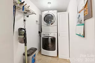 207 Oak Ave, Hamlet, NC 28345 - Photo 14