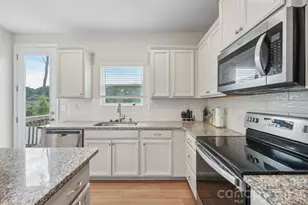 1134 Keydet Dr, Charlotte, NC 28216 - Photo 14