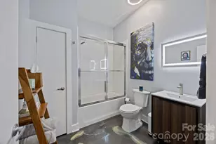 921 Westmere Ave, Charlotte, NC 28208 - Photo 24